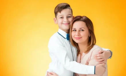 Mothering at Home: A Complete Guide for Modern Moms